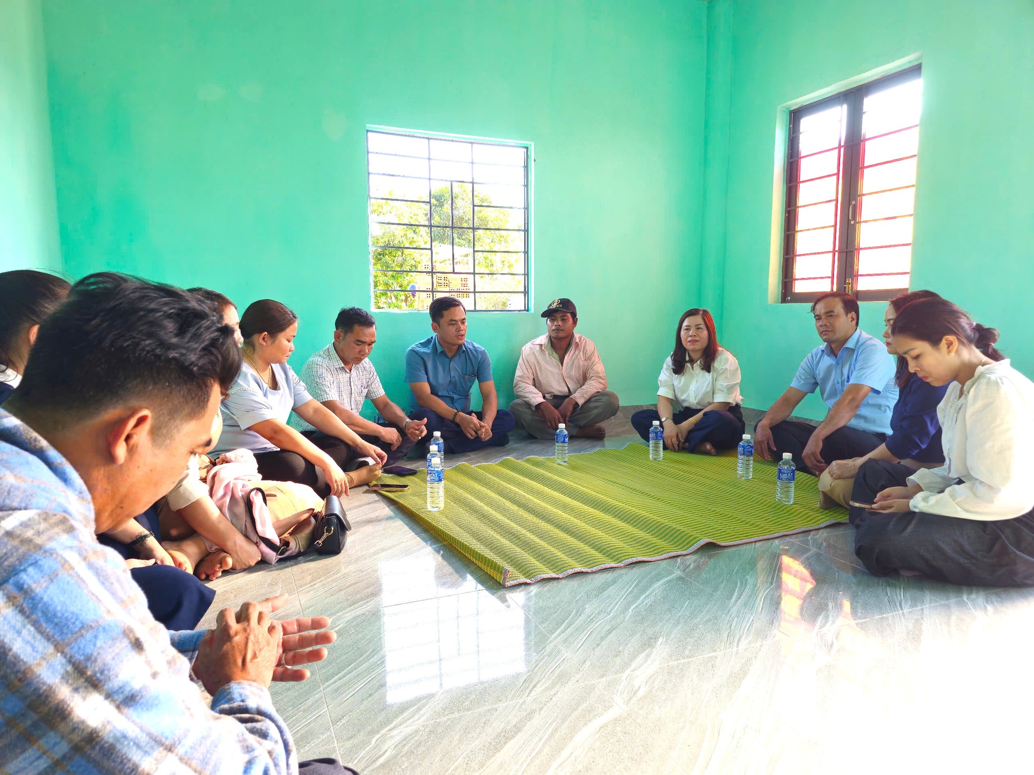 NIỀM VUI AN CƯ ĐẾN VỚI HỘ NGHÈO XÃ SUỐI TRAI