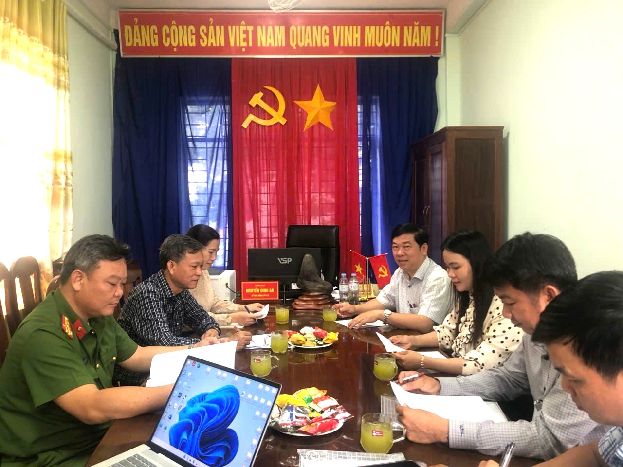 ĐOÀN GIÁM SÁT SỐ 7 GIÁM SÁT CÔNG TÁC BẦU CỬ TẠI XÃ SUỐI TRAI