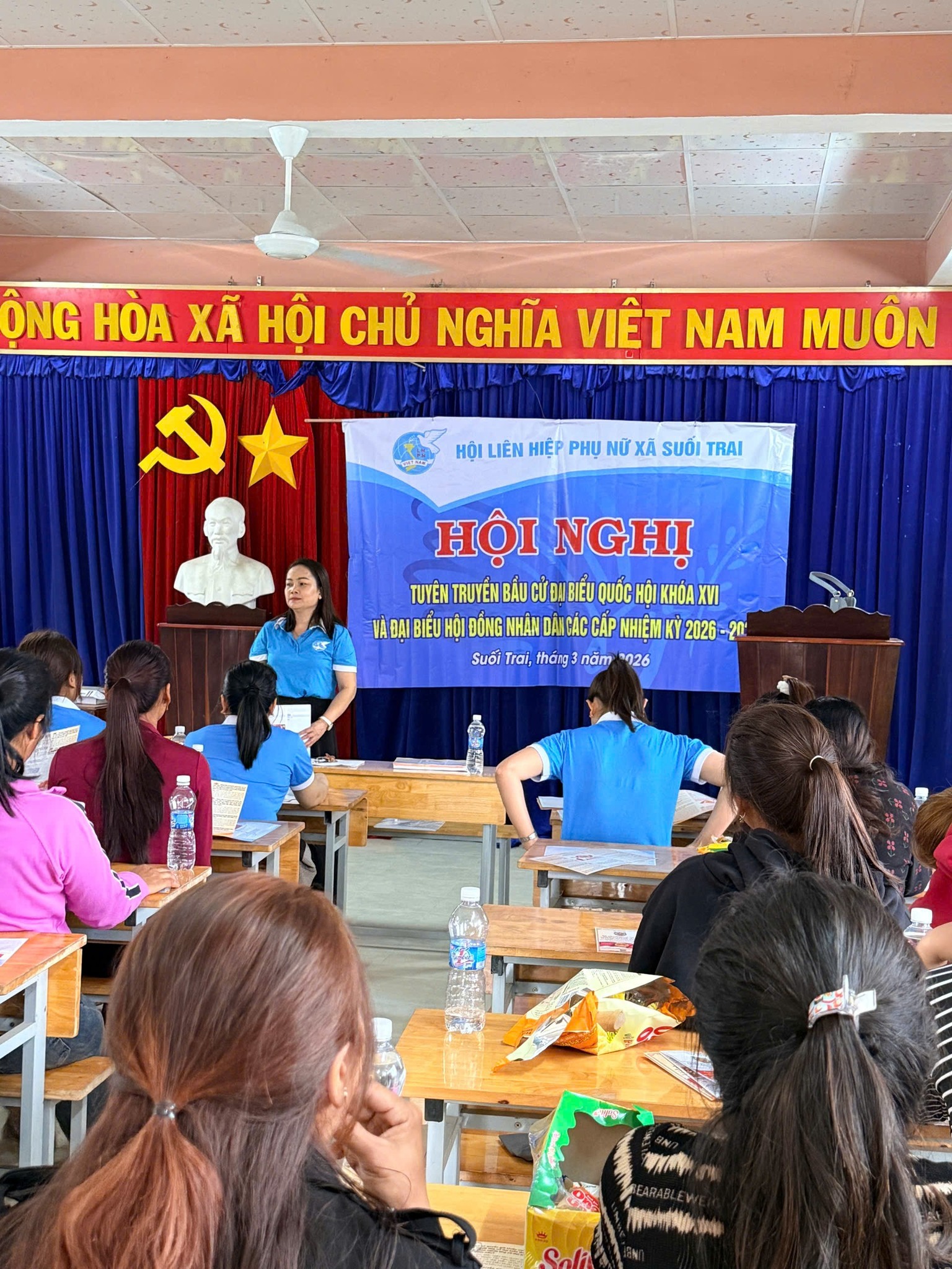 HỘI LHPN XÃ SUỐI TRAI TUYÊN TRUYỀN VỀ BẦU CỬ ĐẠI BIỂU QUỐC HỘI KHÓA XVI VÀ ĐẠI BIỂU HĐND CÁC CẤP NHIỆM KỲ 2026-2031 CHO HỘI VIÊN, PHỤ NỮ.