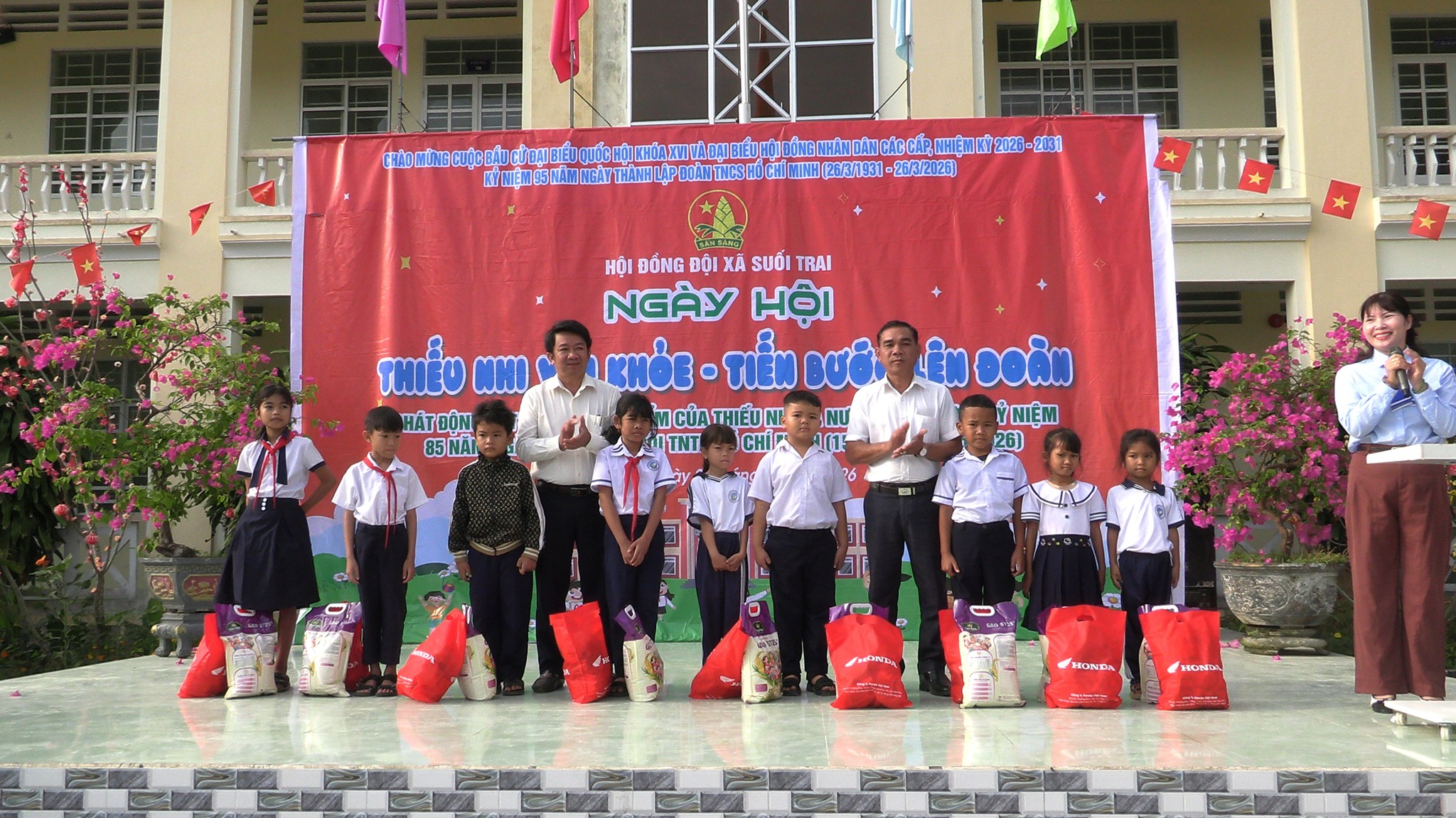 NGÀY HỘI “THIẾU NHI VUI KHỎE – TIẾN BƯỚC LÊN ĐOÀN” NĂM HỌC 2025 – 2026