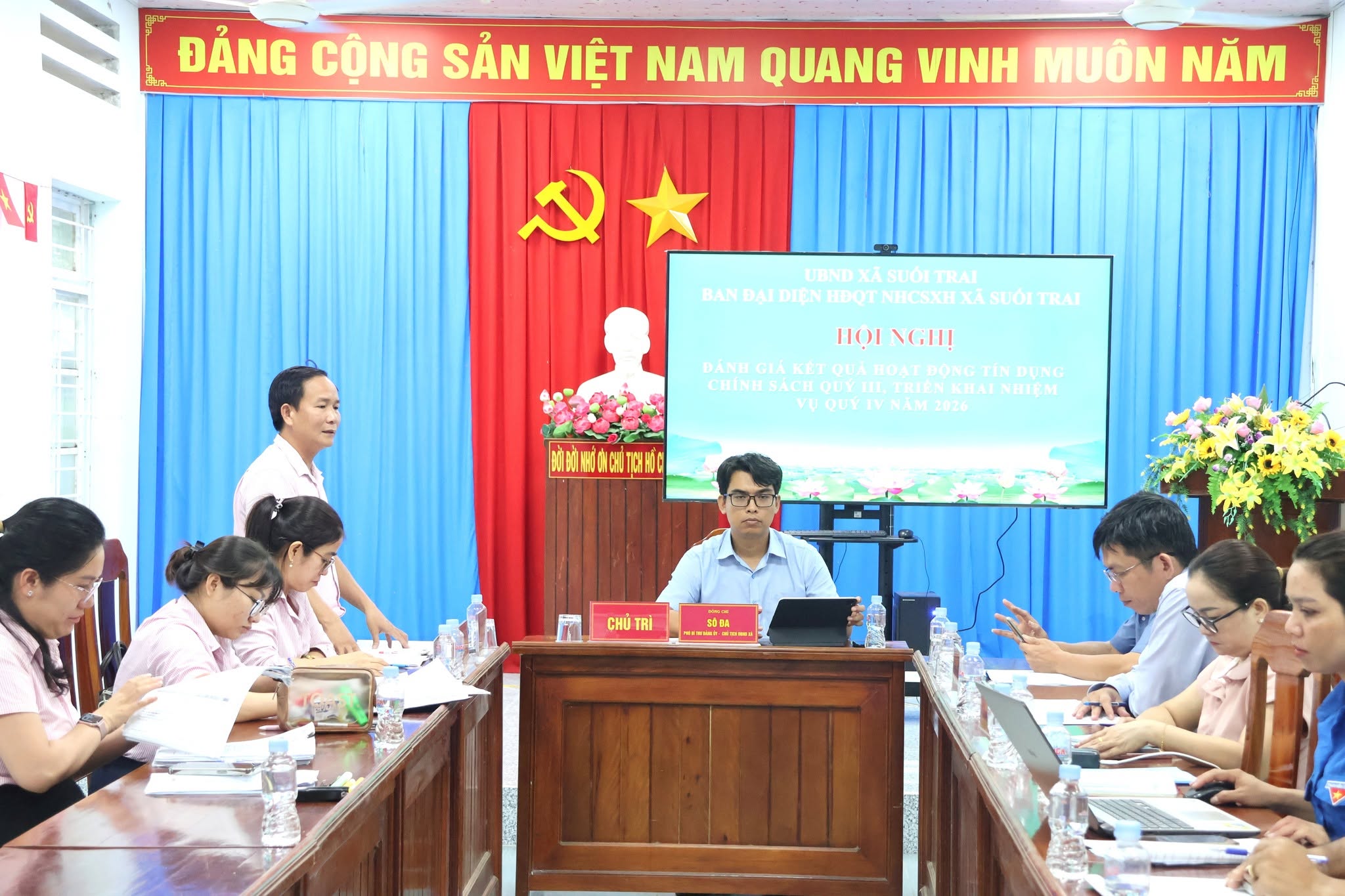 HƠN 120 TỶ ĐỒNG VỐN TÍN DỤNG CHÍNH SÁCH TIẾP SỨC NGƯỜI DÂN PHÁT TRIỂN KINH TẾ