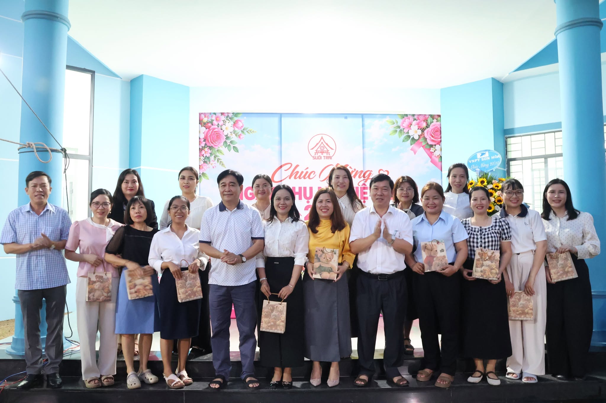 XÃ SUỐI TRAI TỔ CHỨC GẶP MẶT KỶ NIỆM 96 NĂM NGÀY THÀNH LẬP HỘI LIÊN HIỆP PHỤ NỮ VIỆT NAM (20/10/1930 – 20/10/2026